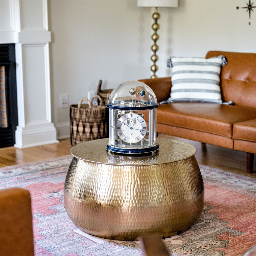 ساعة هيرمل تيلوريوم 11 الفلكية بقاعدة زرقاء