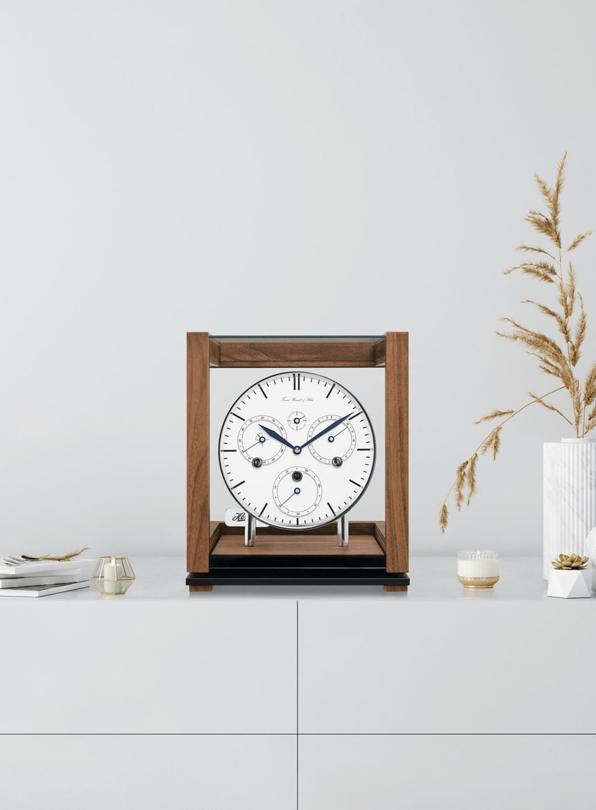 ساعة تقويم دائم Hermle – إصدار محدود