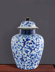 Cannaregio - Castanheira Pot by Vista Alegre - Close-up