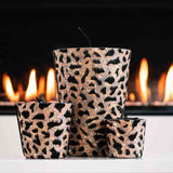 Victoria limited 2022 gold black by VICTORIA WITH LOVE - Detail View