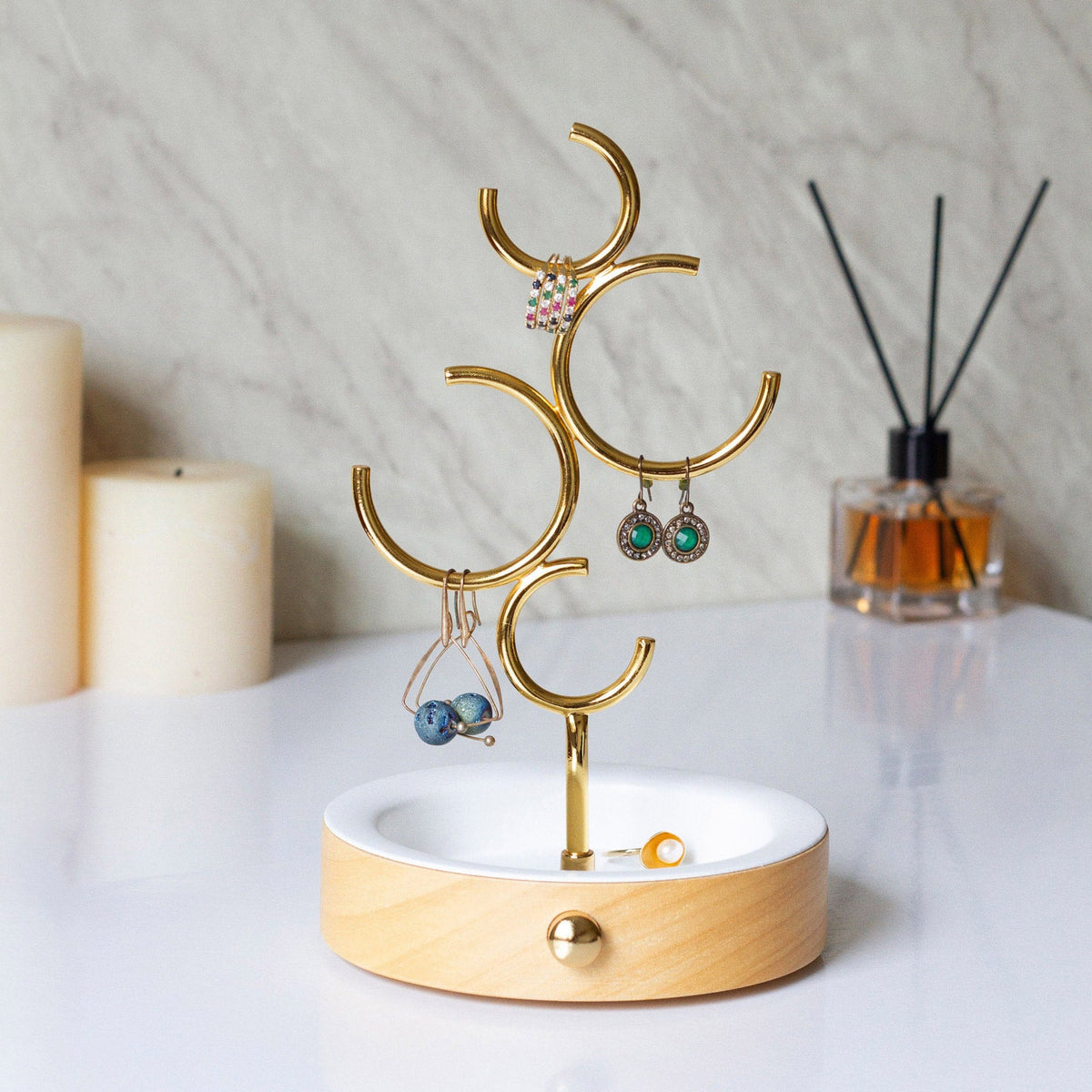 Hoop Jewelry Holder - White & Gold - LAZADO